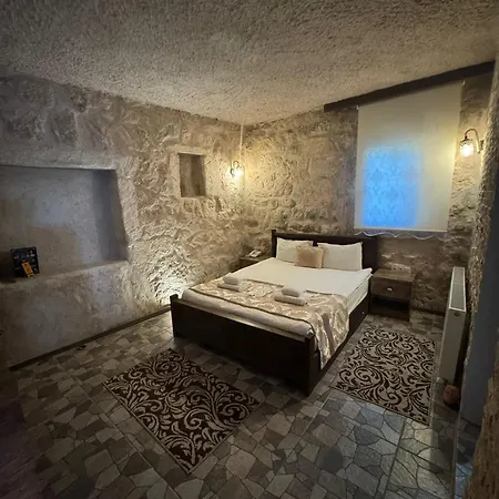 Panda Stone House Невшехир