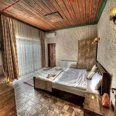 Panda Stone House Отель Невшехир