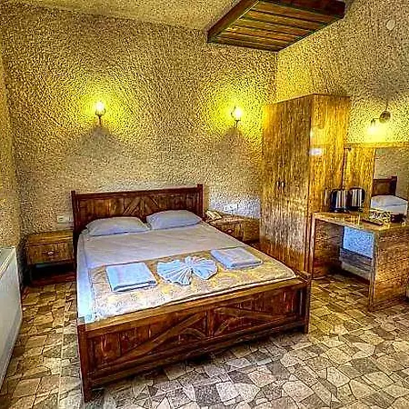 Отель Panda Stone House