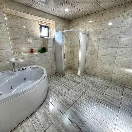 Panda Stone House Невшехир